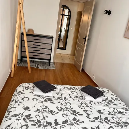 別荘 Evasion En Minervois -maison Cosy Avec Terrasse Plein Soleil- 2 *